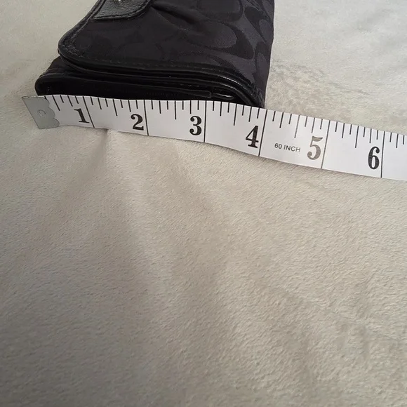 Coach Black Signature Wallet - Picture 4 of 7